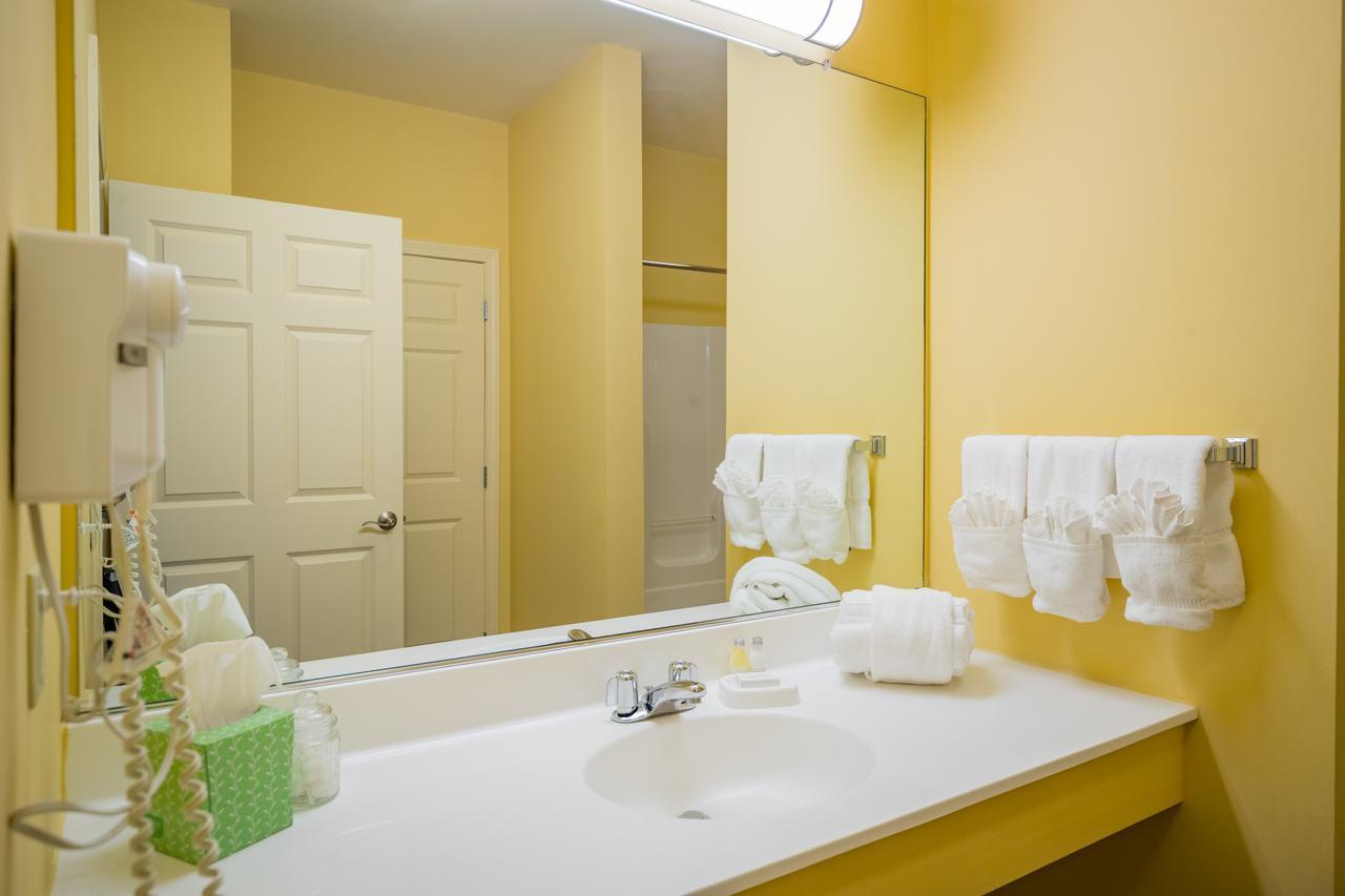 Berkshire Mountain Lodge Pittsfield Esterno foto